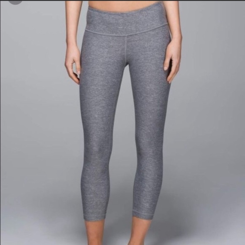 Lululemon Cropped Gray Yoga Pants